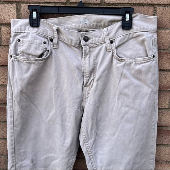 Old Navy slim size 34 x 32 jeans - Picture 3 of 6